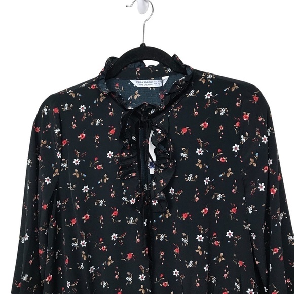 Zara Basic Denim z1975 Black Floral Tie Neck Long Sleeve Blouse NWT Medium - Picture 3 of 12